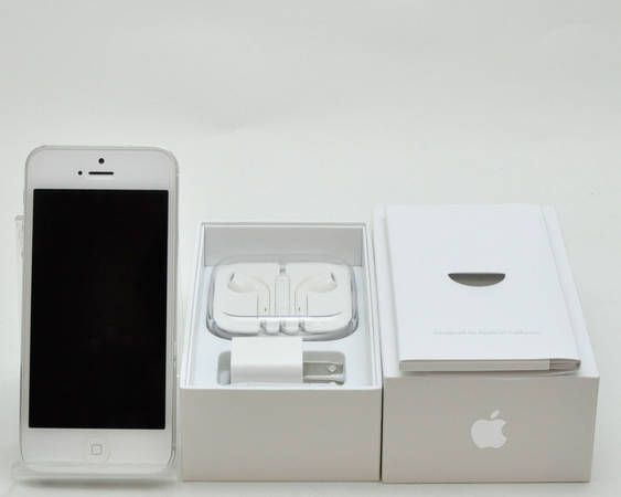 ムスビー｜【美品中古】 iPhone5 32GB（ホワイト）送料無料【iPhone5 