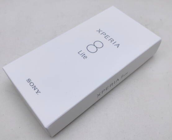 ムスビー｜【新品未使用】 国内版SIMフリー Xperia8 Lite ホワイト 