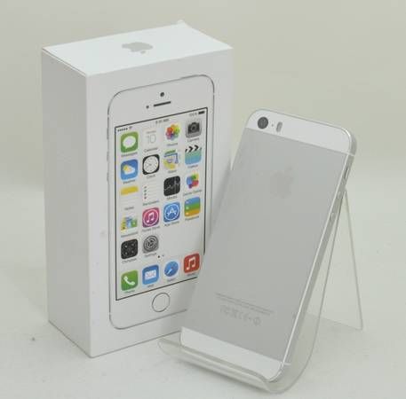 ムスビー｜【新品未使用品】 iPhone5s 32GB （シルバー）NE336J/A 送料 