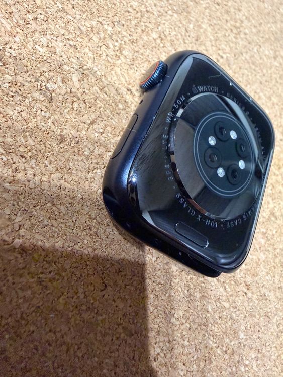 �Ͳ��������� Apple Watch Series 9 ����̵����