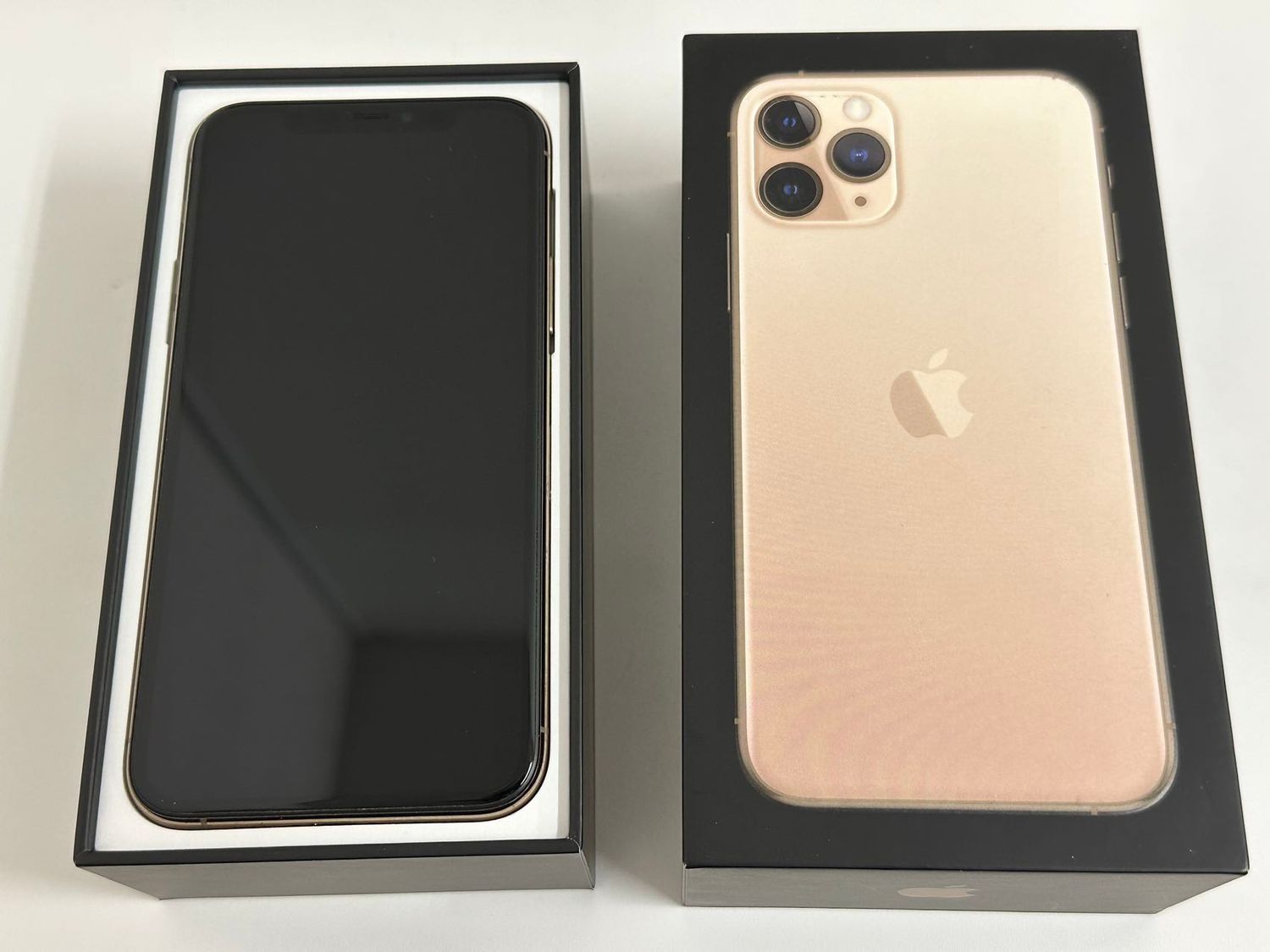 ムスビー｜☆モバイル一番☆超美品☆iPhone11 Pro 256GB ゴールド SIM 
