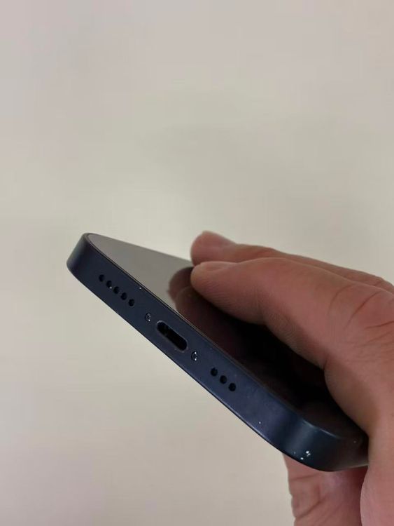 ����Х�����֡�B��󥯡�iPhone 13 128GB �ߥåɥʥ��� BT86 IOS17.4.1