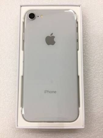 ムスビー｜8モバイル一番☆未使用品SIMフリー iPhone8 256GB silver 