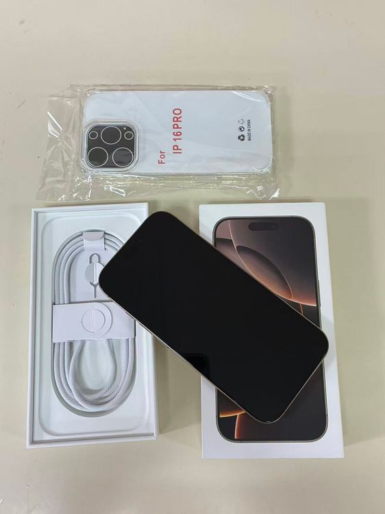 ����Х�����֡�Ķ���ʡ�iPhone 16 Pro 128GB �ǥ����ȥ����˥��� BT94