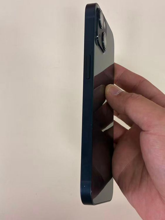 ����Х�����֡�B��󥯡�iPhone 13 128GB �ߥåɥʥ��� BT86 IOS17.4.1
