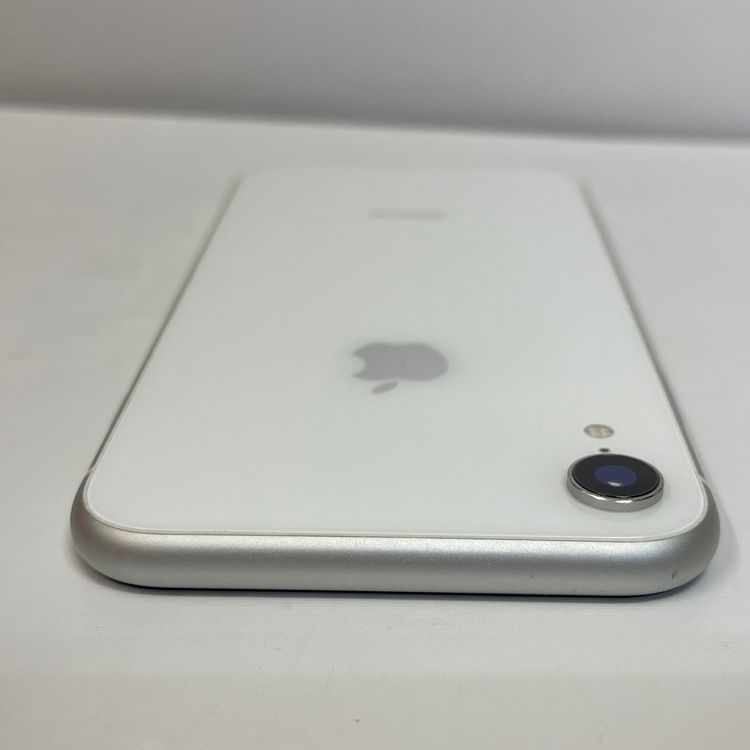 ��������С� iPhone XR 64GB ���� ��Ƚ�� �ۥ磻�� �ò� ����̵����