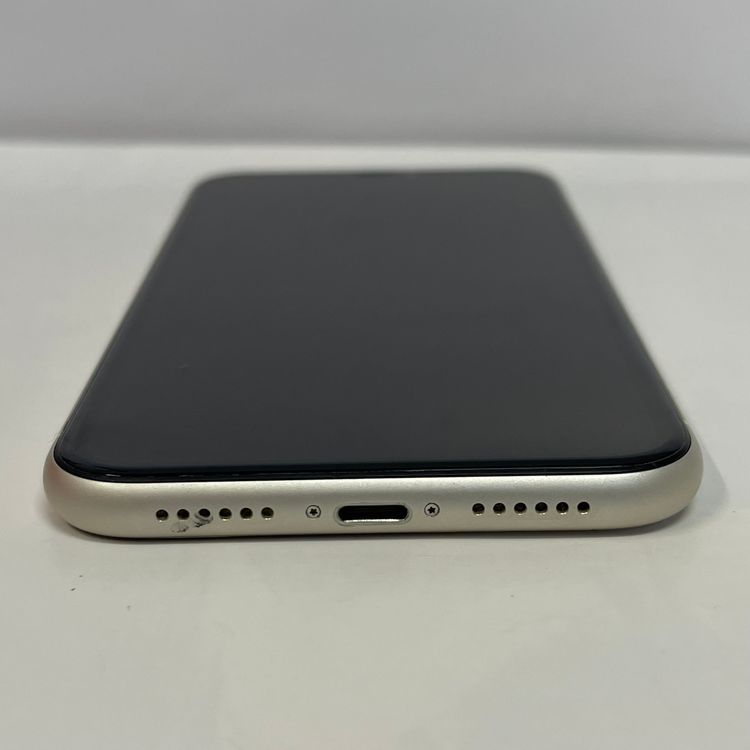 ��������С�iPhone11 128GB ���� ��Ƚ�� �ۥ磻�� ����̵����