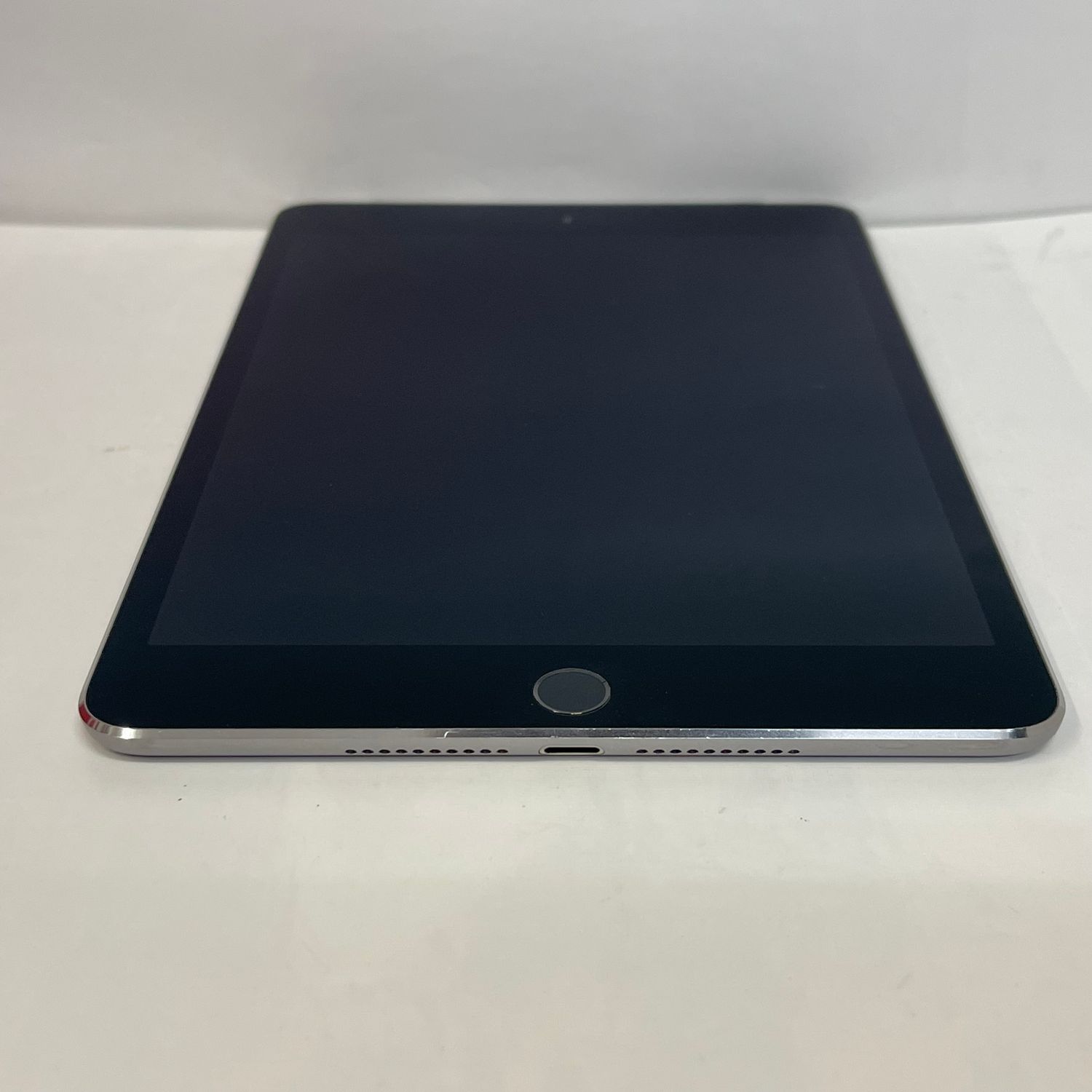 427【早い者勝ち】iPad mini4 第4世代 128GB WIFIモデル☆ Apple iPad mini
