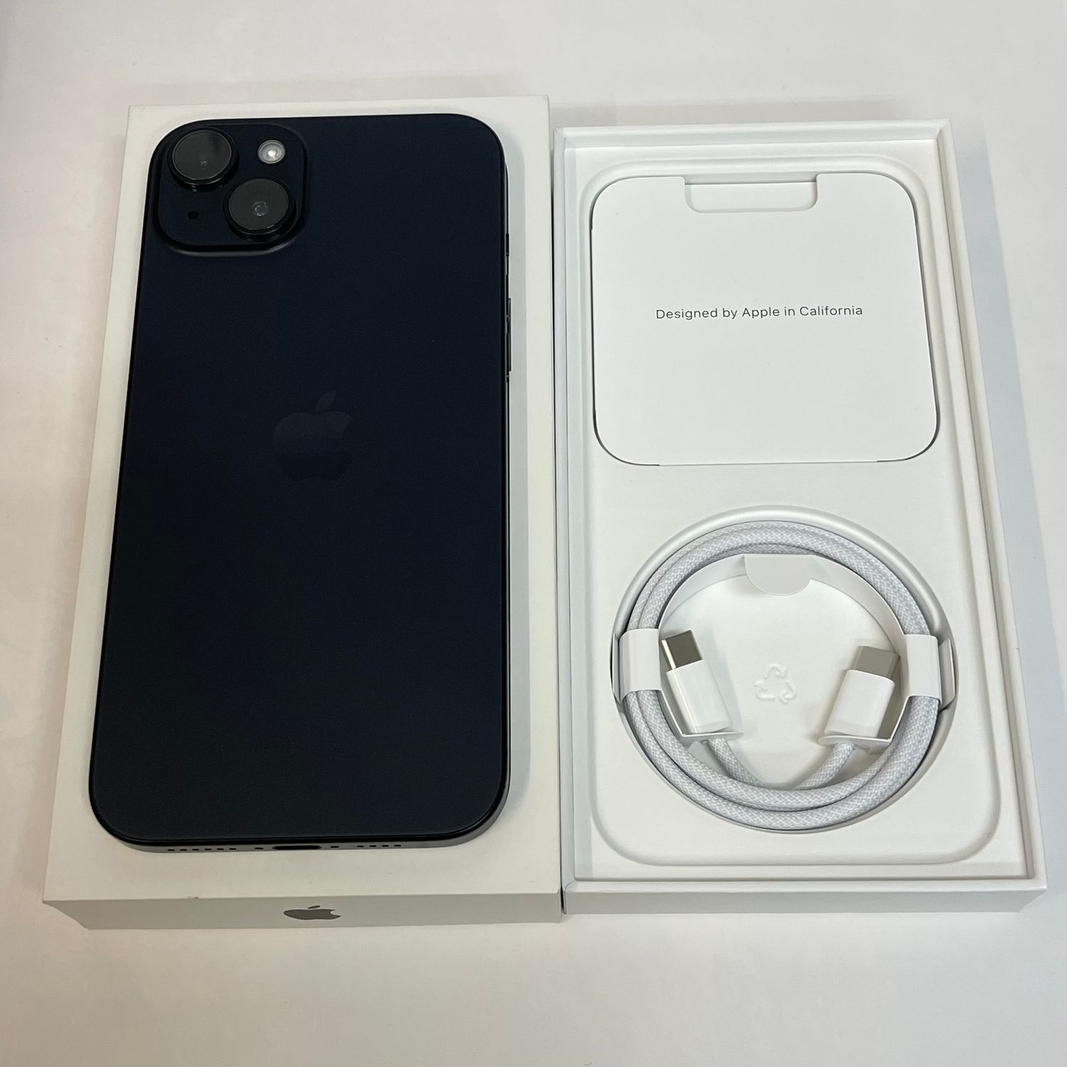 iPhone15Plus ブラック 256gb バッテリー100% ムスビー｜☆スタモバ☆電池100% iPhone15Plus 256GB 極美品 ブラック