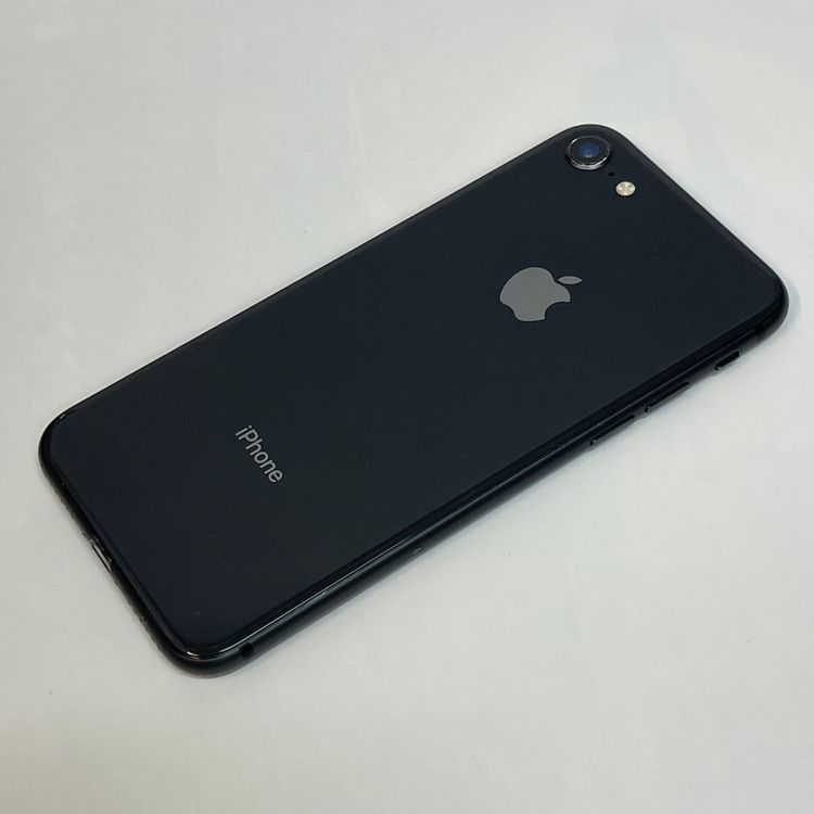 ��������С�iPhone8 64GB ���� ��Ƚ�� ���쥤 �ò� ����̵����
