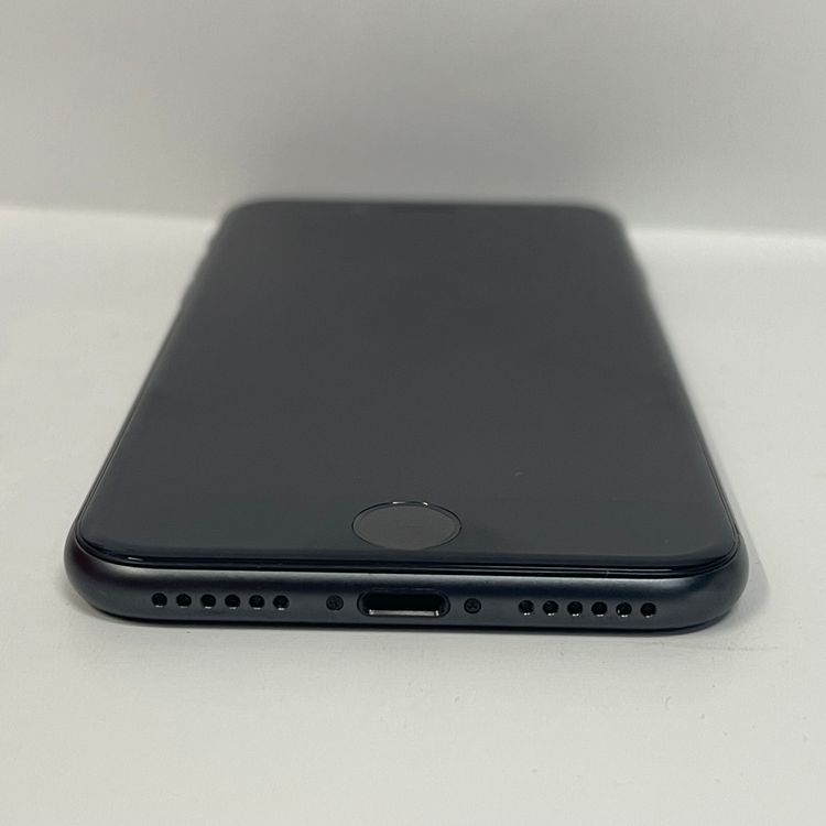 С84% iPhone8 64GB  Ƚ ֥å ̵