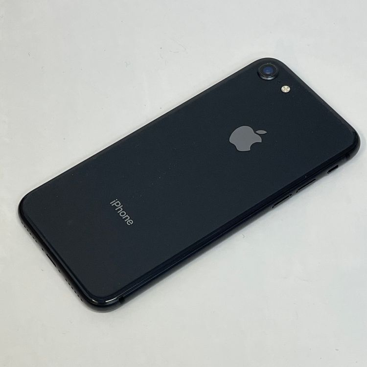 ��������С�����86% iPhone8 64GB ��Ƚ�� ���� ���쥤 �ò� ����̵����
