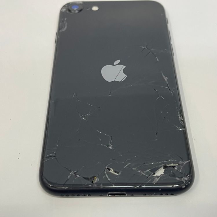 ��������С�iPhoneSE(�裲����) 128GB ��Ƚ�� �֥�å� �ò� ����̵����