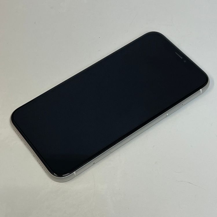 ��������С� iPhone XR 64GB ���� ��Ƚ�� �ۥ磻�� �ò� ����̵����