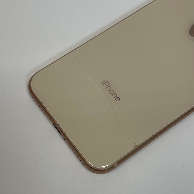 ��������С�����94% iPhone8 64GB ������� �ò� ����̵����