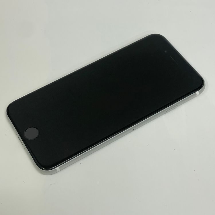 С100% iPhone SE(裲) 256GB  Ƚ ̵