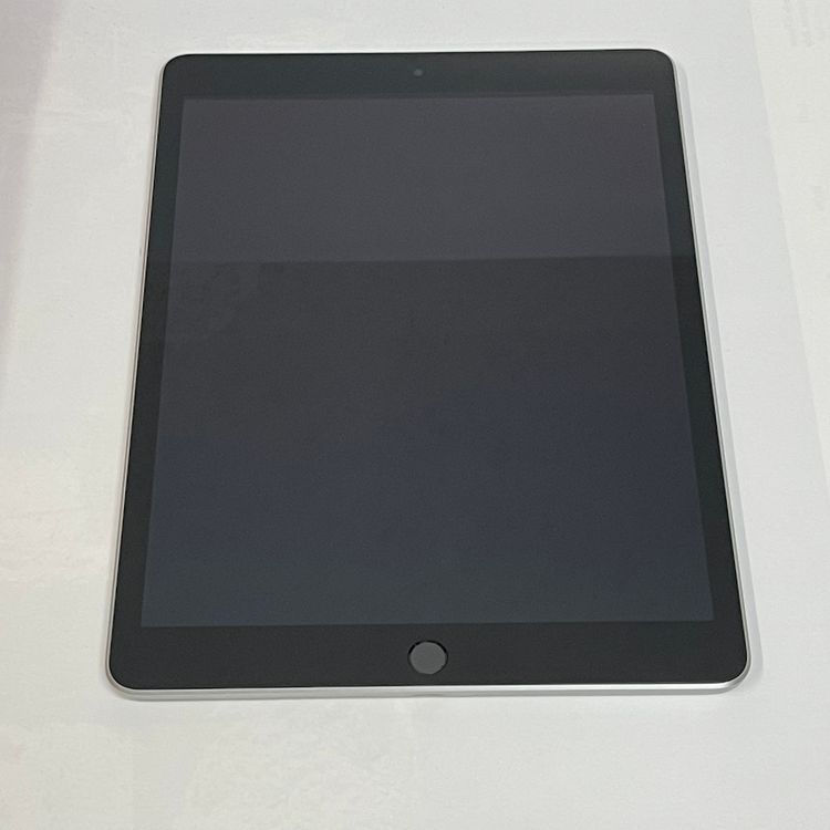 ★スタモバ★iPad(第9世代) 64GB Wi-Fi シルバー ジャンク品 送料無料!