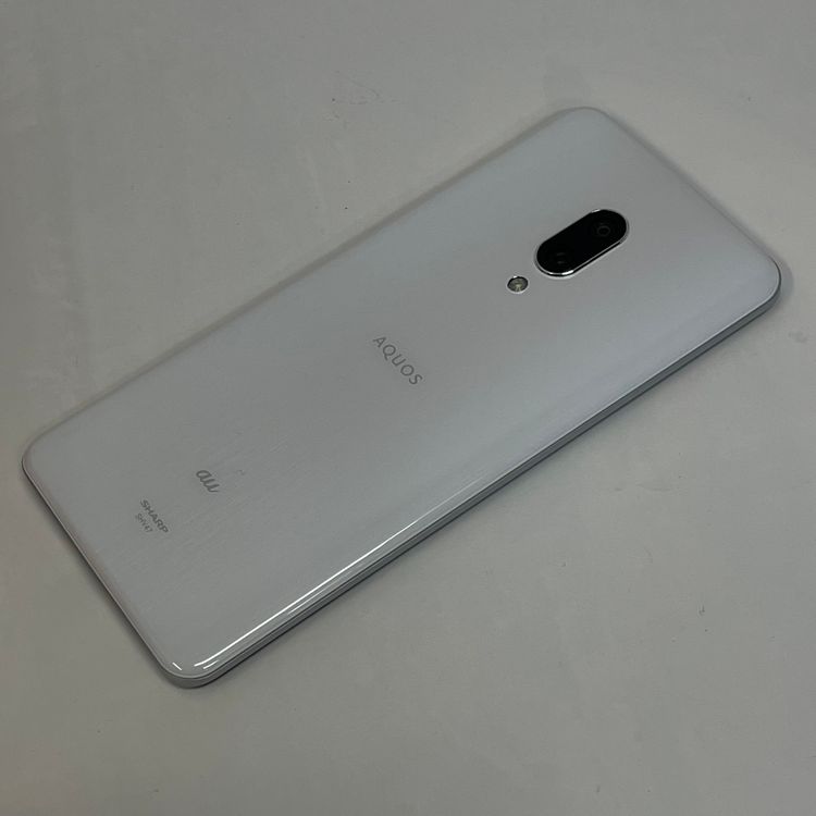 ��������С�AQUOS zero2 ���� SHV47 ��Ƚ�� �ۥ磻�� �ò� ����̵����