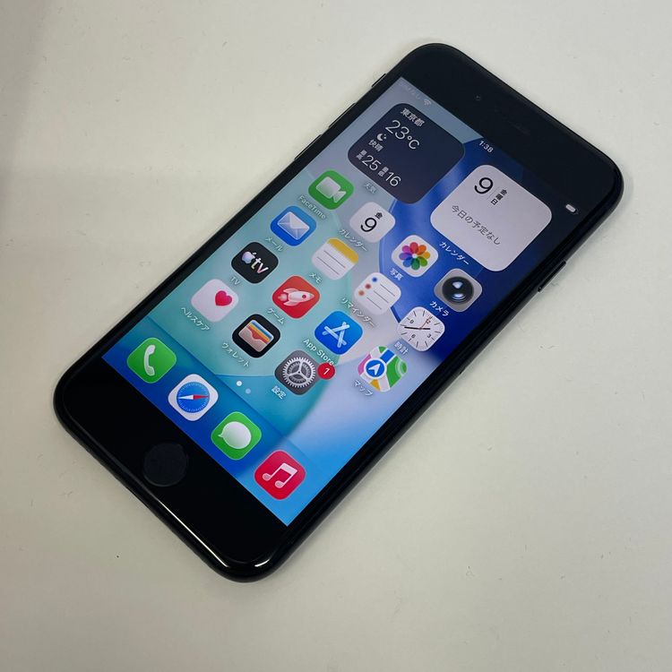 ��������С�����83% iPhone SE(�裳����) 64GB ���� ��Ƚ�� �ߥåɥʥ���