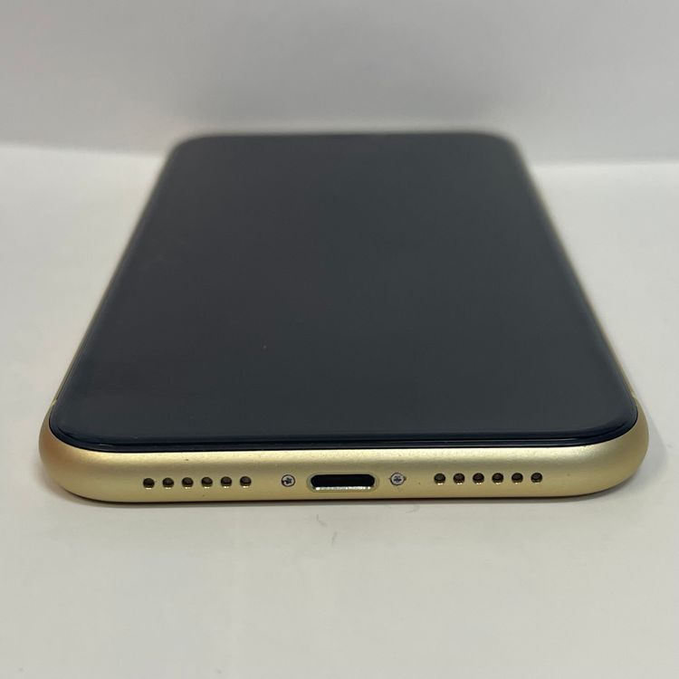 ��������С�����82% iPhoneXR 128GB ���� ��Ƚ�� �������� ����̵����