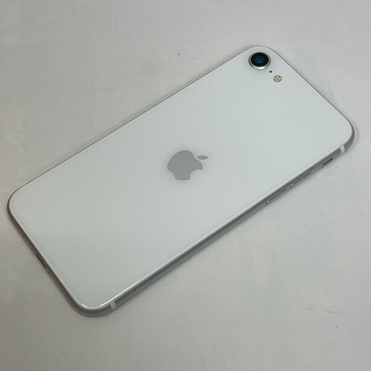 ��������С�����89% iPhone SE(�裲����) 64GB ���� ��Ƚ�� �ۥ磻�� �ò�