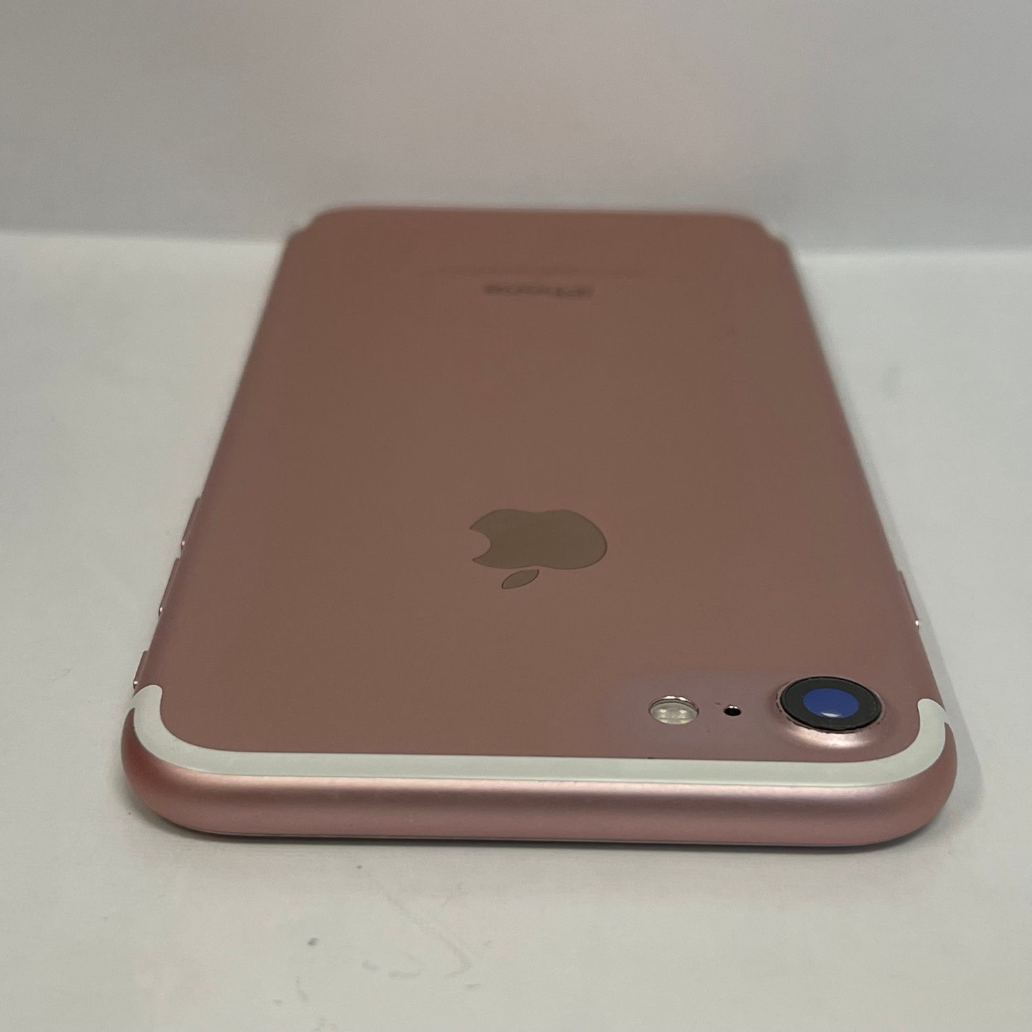 ムスビー｜☆スタモバ☆iPhone7 32GB 美品 〇判定 ローズ 特価 送料
