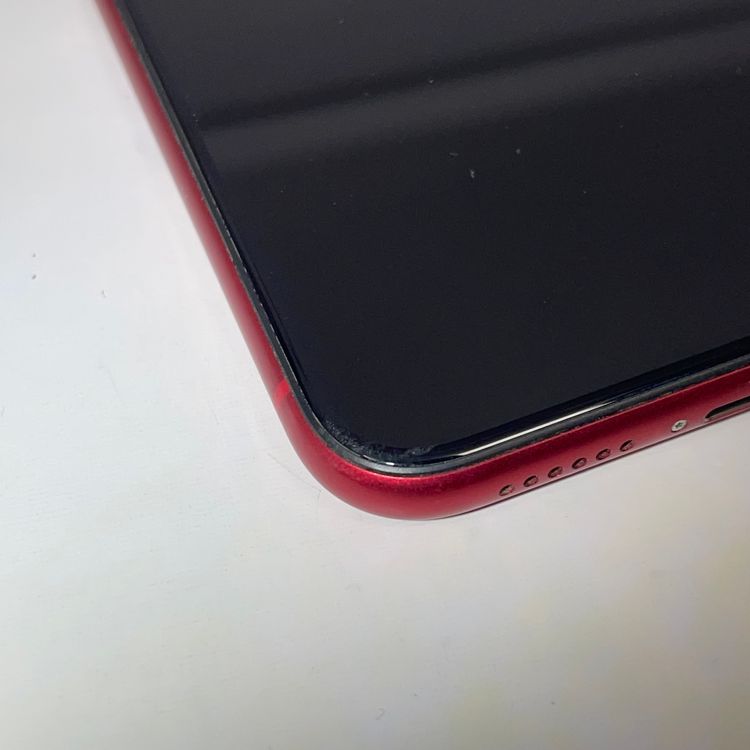 ��������С�iPhone11 128GB ���� ��Ƚ�� ��å� ����̵����