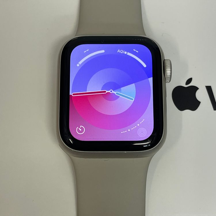 ��������С�Apple Watch SE2 40mm �������饤�ȥ���� GPS��ǥ� ����