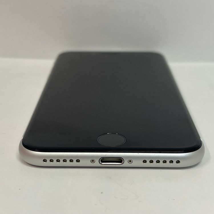 ��������С�����89% iPhone SE(�裲����) 64GB ���� ��Ƚ�� �ۥ磻�� �ò�