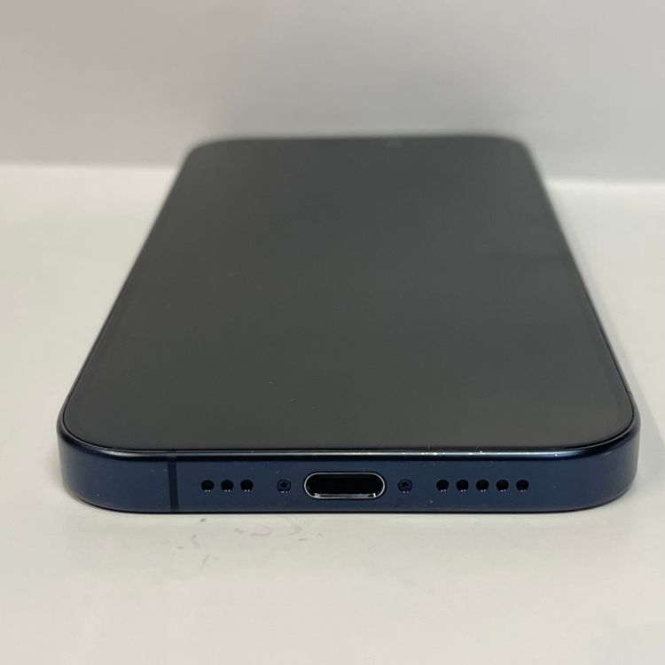 ������88%�� iPhone15Pro 128GB ���� ��Ƚ�� �֥롼�����˥��� ����̵����