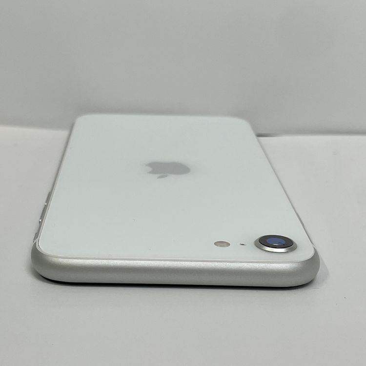 С100% iPhone SE(裲) 256GB  Ƚ ̵