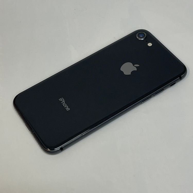 ��������С�iPhone8 64GB ��Ƚ�� ���쥤 �ò� ����̵����