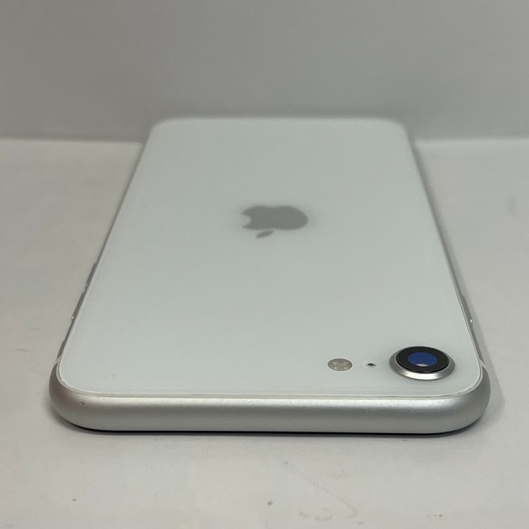 ��������С�����89% iPhone SE(�裲����) 64GB ���� ��Ƚ�� �ۥ磻�� �ò�