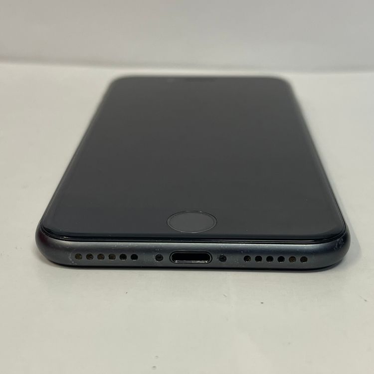 ��������С�iPhone8 64GB ��Ƚ�� ���� ���쥤 �ò� ����̵����