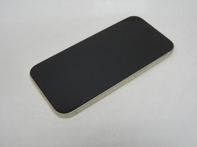 Apple - 【美品】 iPhone15 128GB イエロー バッテリー84% ムスビー｜☆スタモバ☆電池94% iPhone15 128GB 美品 イエロー