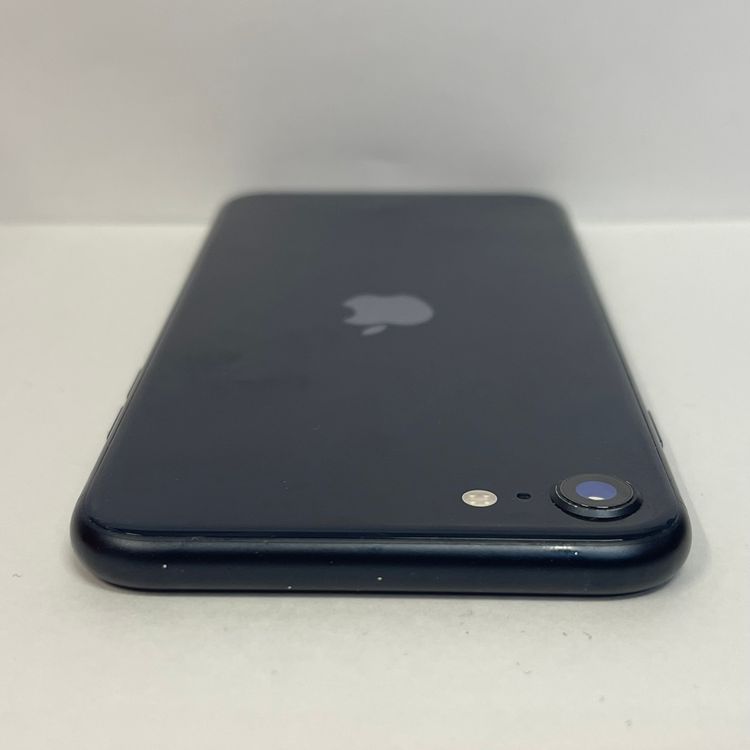 ��������С�����83% iPhone SE(�裳����) 64GB ���� ��Ƚ�� �ߥåɥʥ���