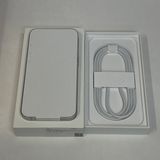 ��������С�̤������ iPhone17e 256GB �ۥ磻�� ���ò� ����̵����