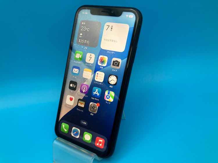 6051002D�����ʡ�iPhoneXR 128GB(�֥�å�)