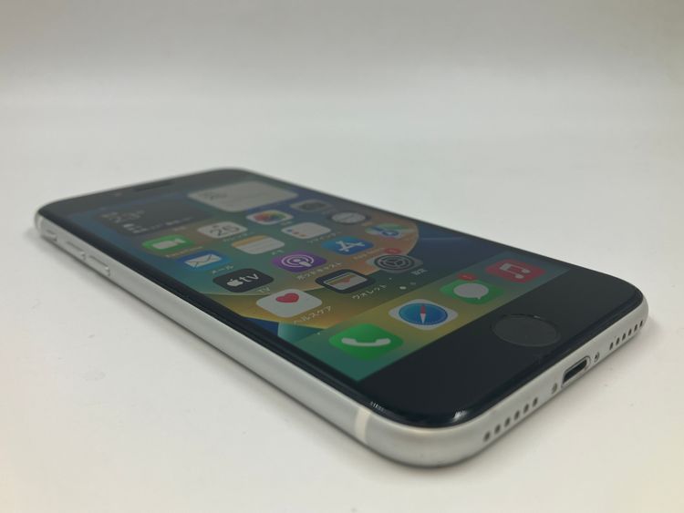6052005K���̾�����ʡ�iPhoneSE��2���� 64GB(�ۥ磻��)