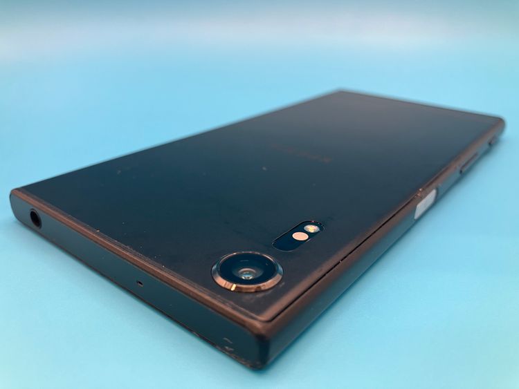 6081013D�����ʡ�XperiaXZs/602SO(�֥�å�)