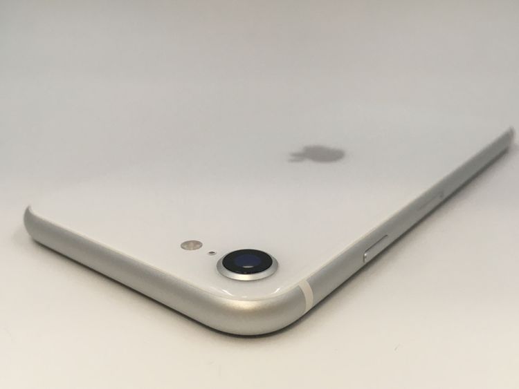 iPhoneSE2 128GB White 超美品