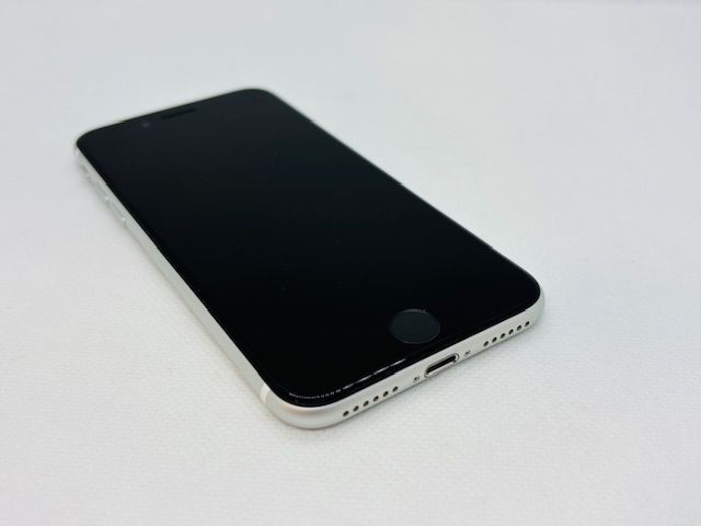 �������ò���609010U��Ķ���ʡ�iPhone SE(�裲����) 64GB(�ۥ磻��)SIM�ե꡼