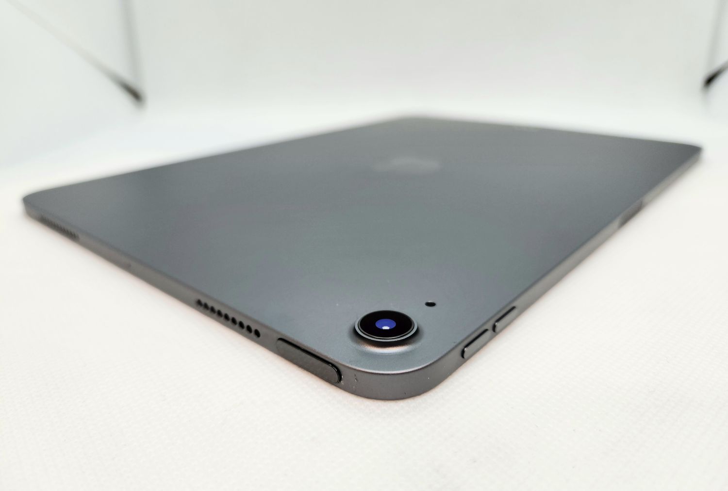 ムスビー｜405007U【優良美品】iPad Air4 256GB(BK)Wi-Fiモデル【iPad 