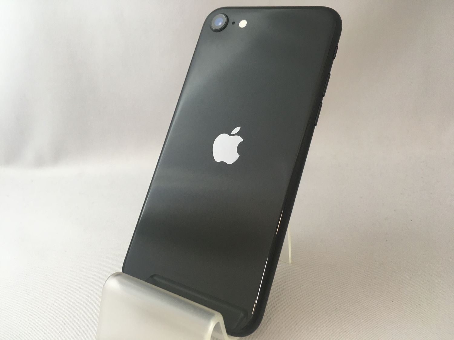 ムスビー｜4081008Dバッテリー容量85% 【新品同様】iPhoneSE2 64GB 