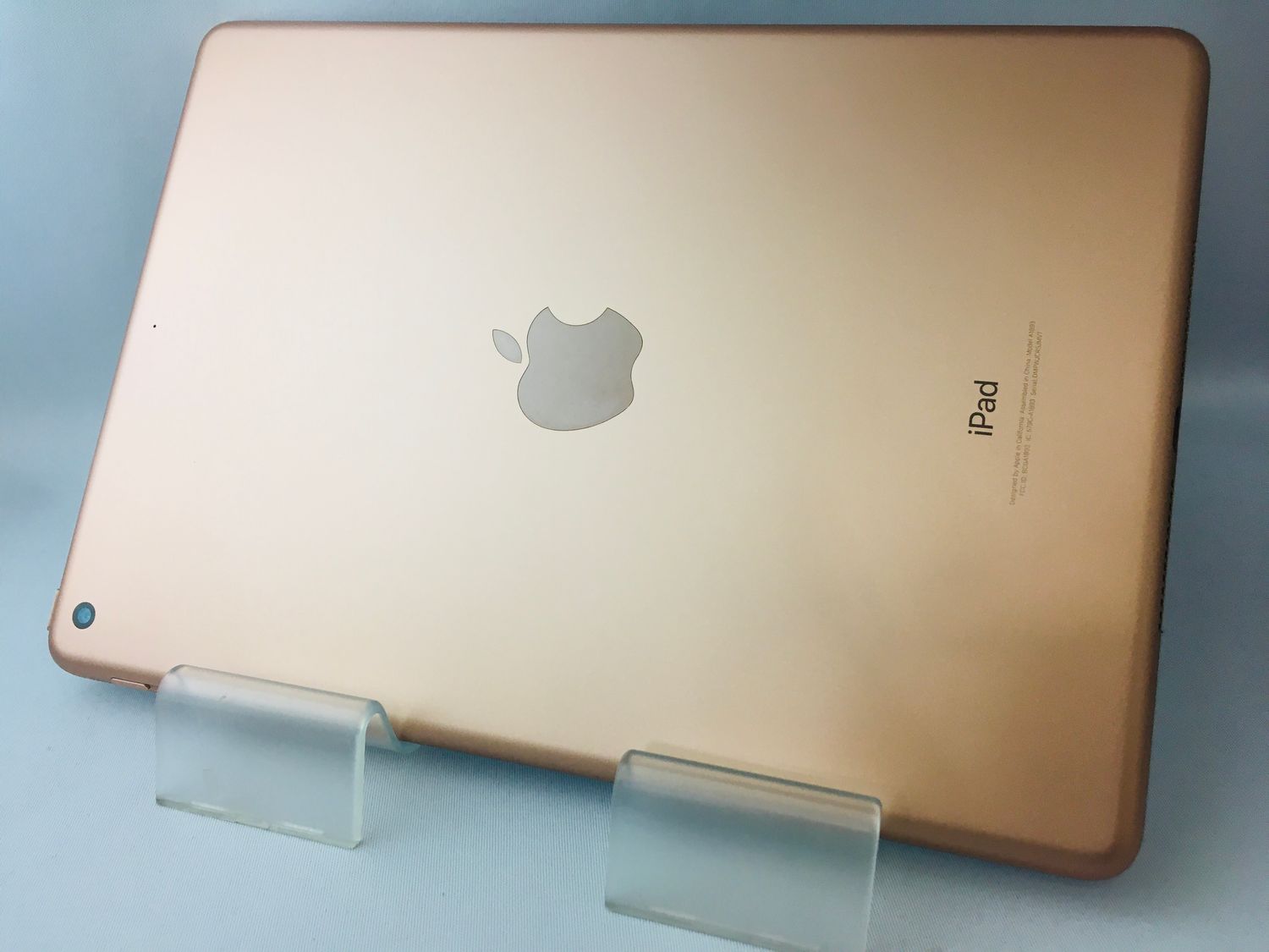 ムスビー｜3051008D大容量！ 【超美品】iPad第6世代 128GB(ゴールド  