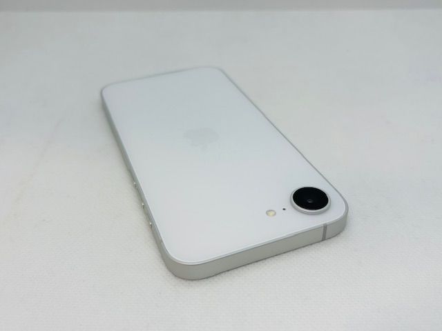 SIM�ե꡼��610007U�ڿ���Ʊ���ʡ� iPhone16e  128GB(�ۥ磻��)