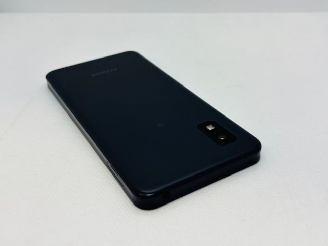 SIM�ե꡼��609011U�����ʡ�AQUOS wish3/A302SH-s (�֥�å�)