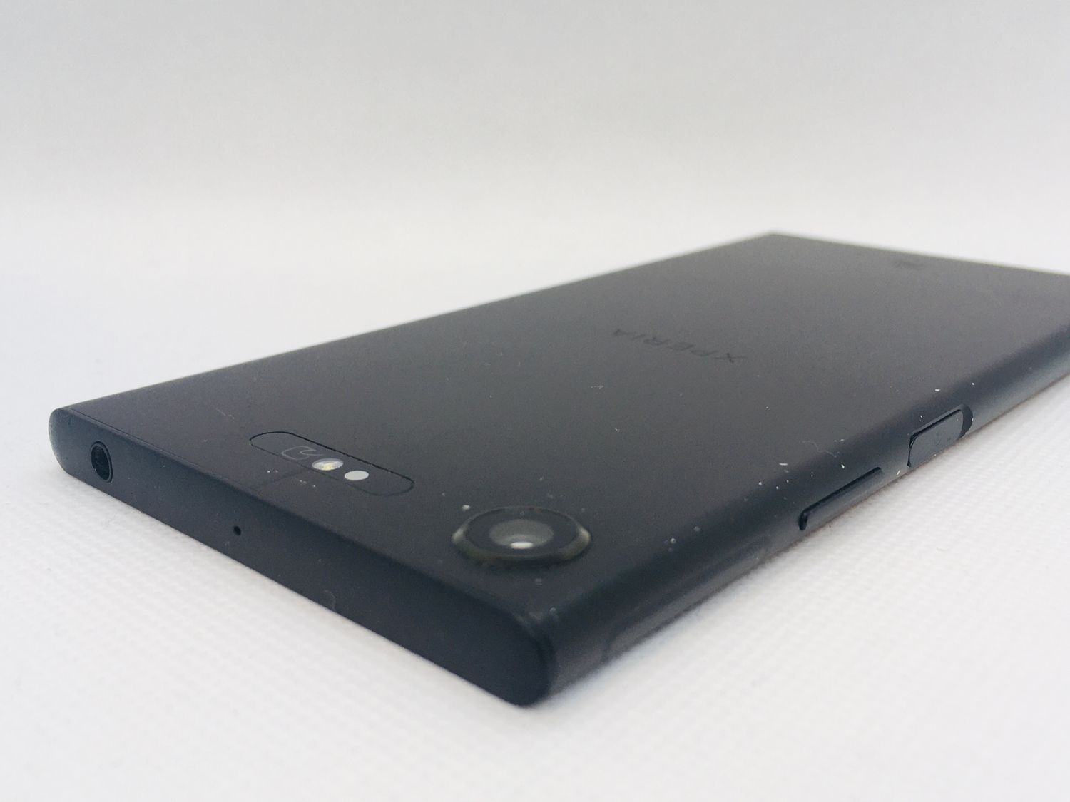 ムスビー｜308005U【美品】XperiaXZ1/SOV36(ブラック)【Xperia XZ1  