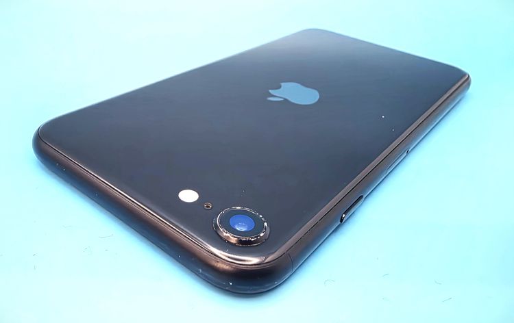 �������ò���!! 6041007D�����ʡ�iPhoneSE2 64GB(�֥�å���