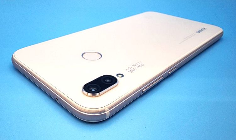 6061006D���̾�����ʡ�HUAWEI P20lite/ANE-LX2J(�ԥ�)